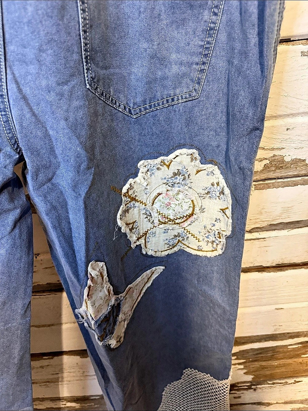 POL Denim Multi Denim Overalls in Blue & White Size Medium ((014 - Picture 11 of 14